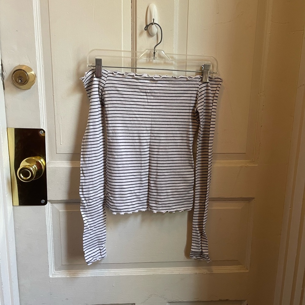 Hollister black and white striped long sleeve